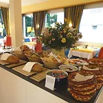 Hotel Excelsior