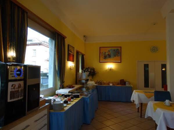 Excelsior Hotel